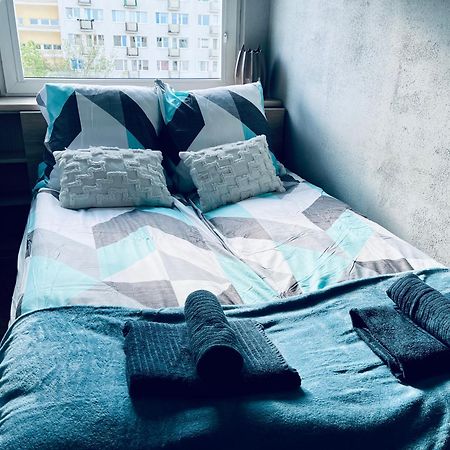 Apartament Sky - Parking, 3 Minuty Do Plazy Gdansk Bagian luar foto