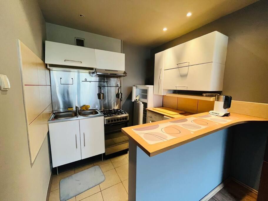 Apartament Sky - Parking, 3 Minuty Do Plazy Gdansk Bagian luar foto